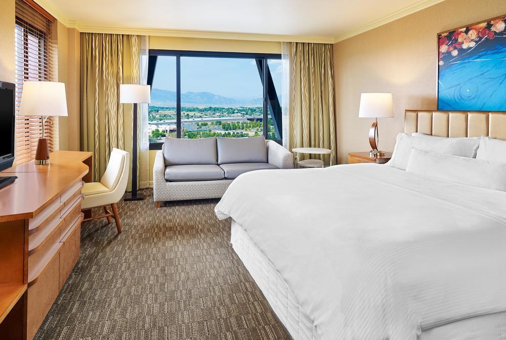 The Westin Westminster Hotel Exterior photo