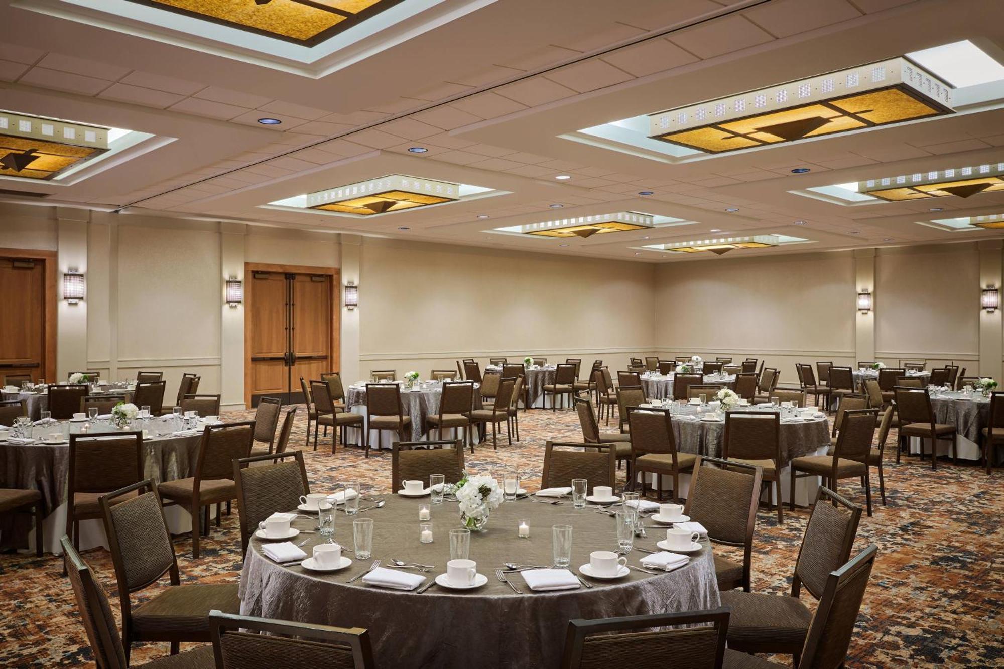 The Westin Westminster Hotel Exterior photo