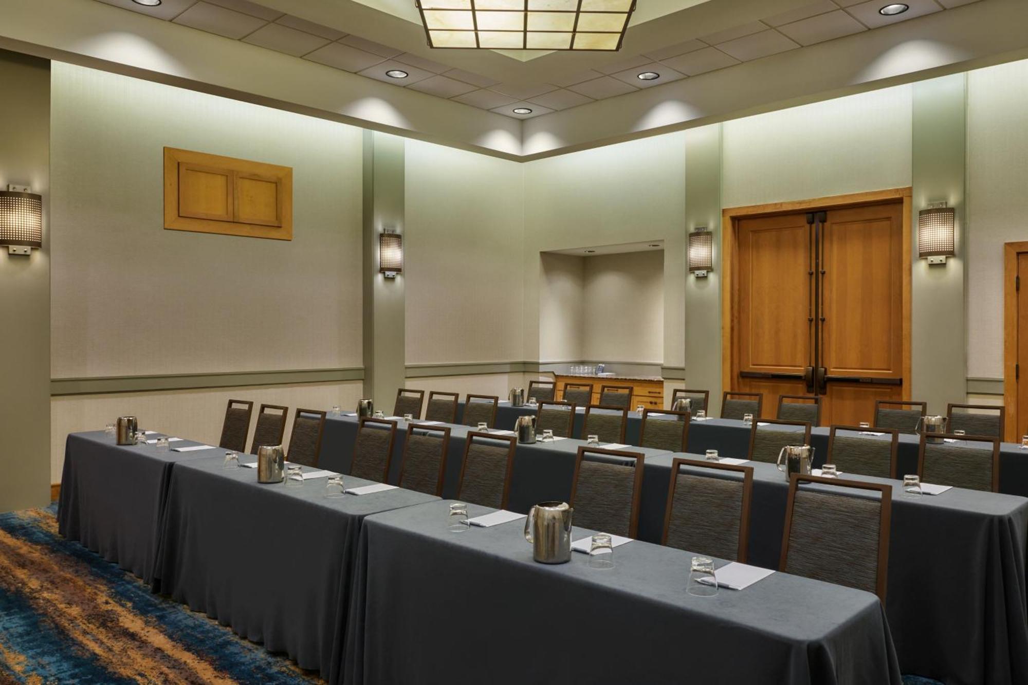 The Westin Westminster Hotel Exterior photo